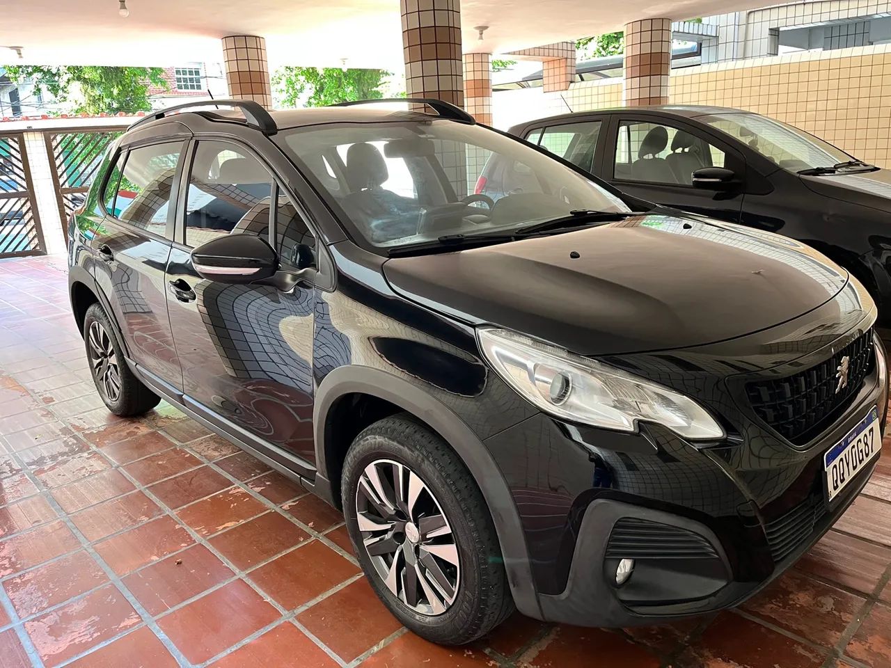 Peugeot 2008 ano 2020 - Completo bem conservado. - Foto 4