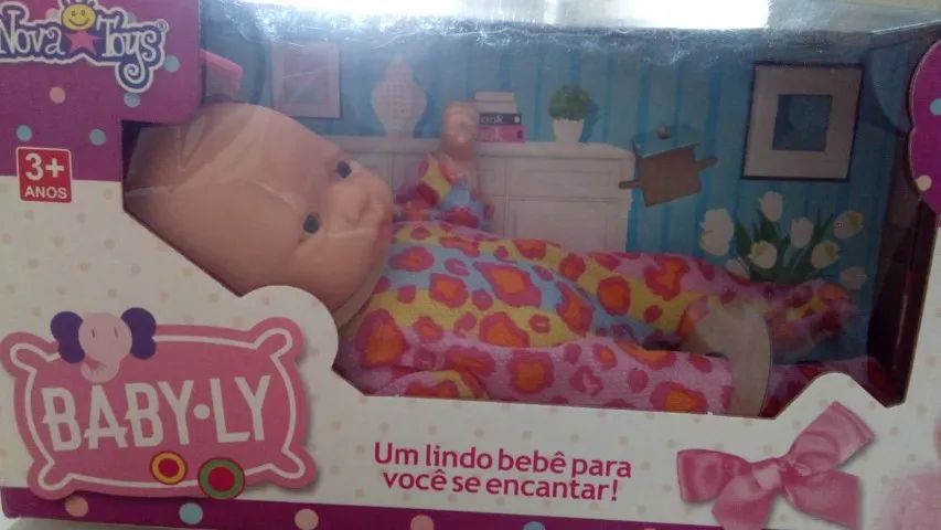 Boneca com acessório  - Foto 3