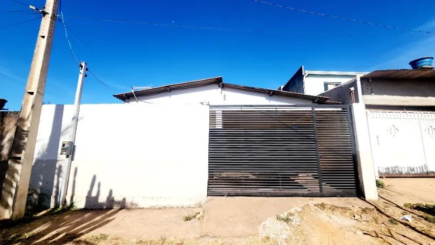 Excelente Casa no Bairro Morro da Cruz