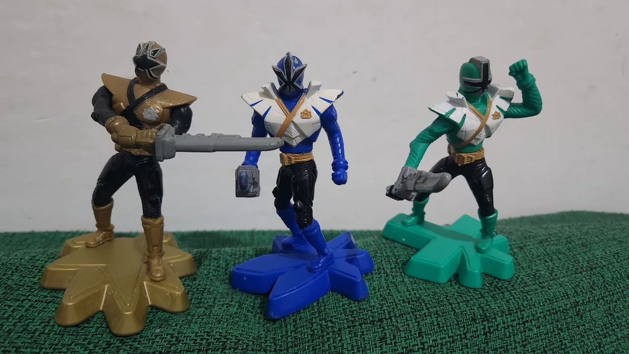 Bonecos Power Rangers Super Samurais - Coleção Mc Donalds 2013