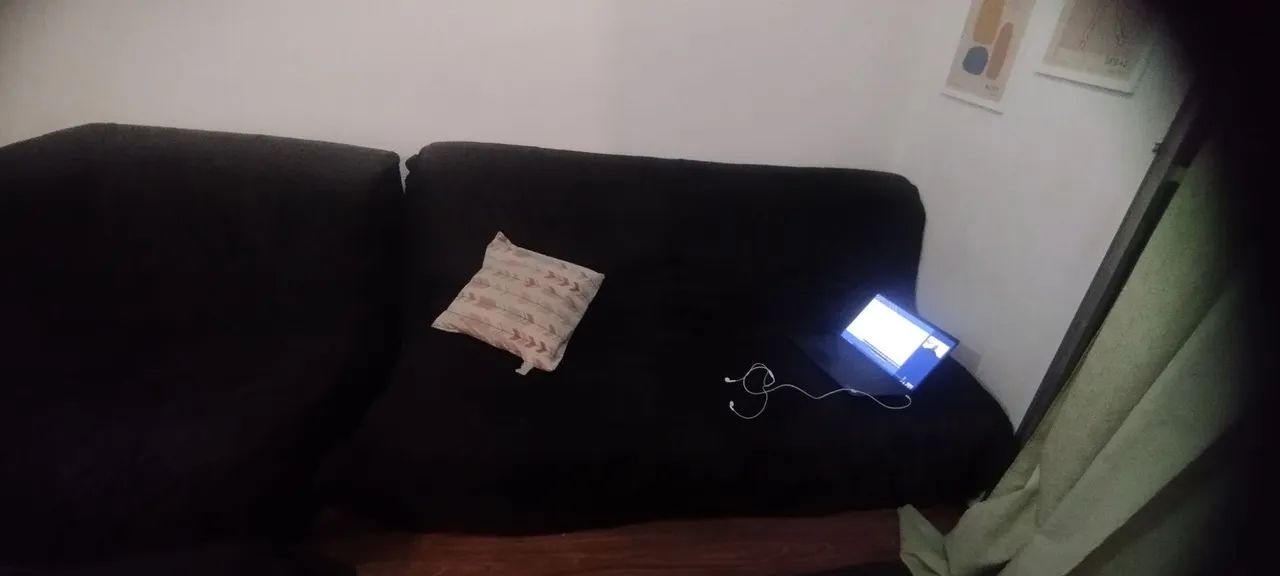 Large Black Sofa418478276435650561