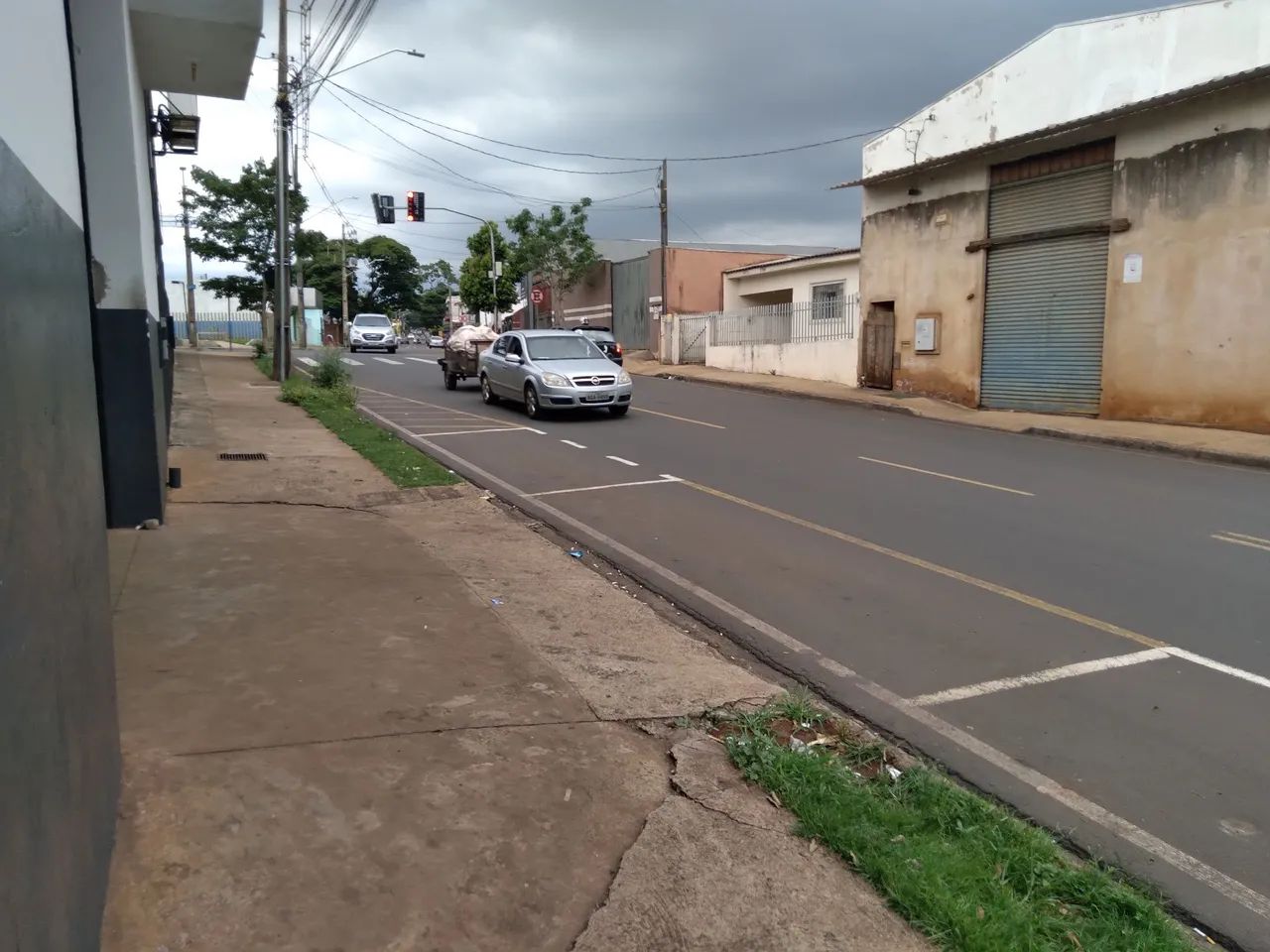 Barracão 175M na avenida Cuiabá- sarandi - Foto 5