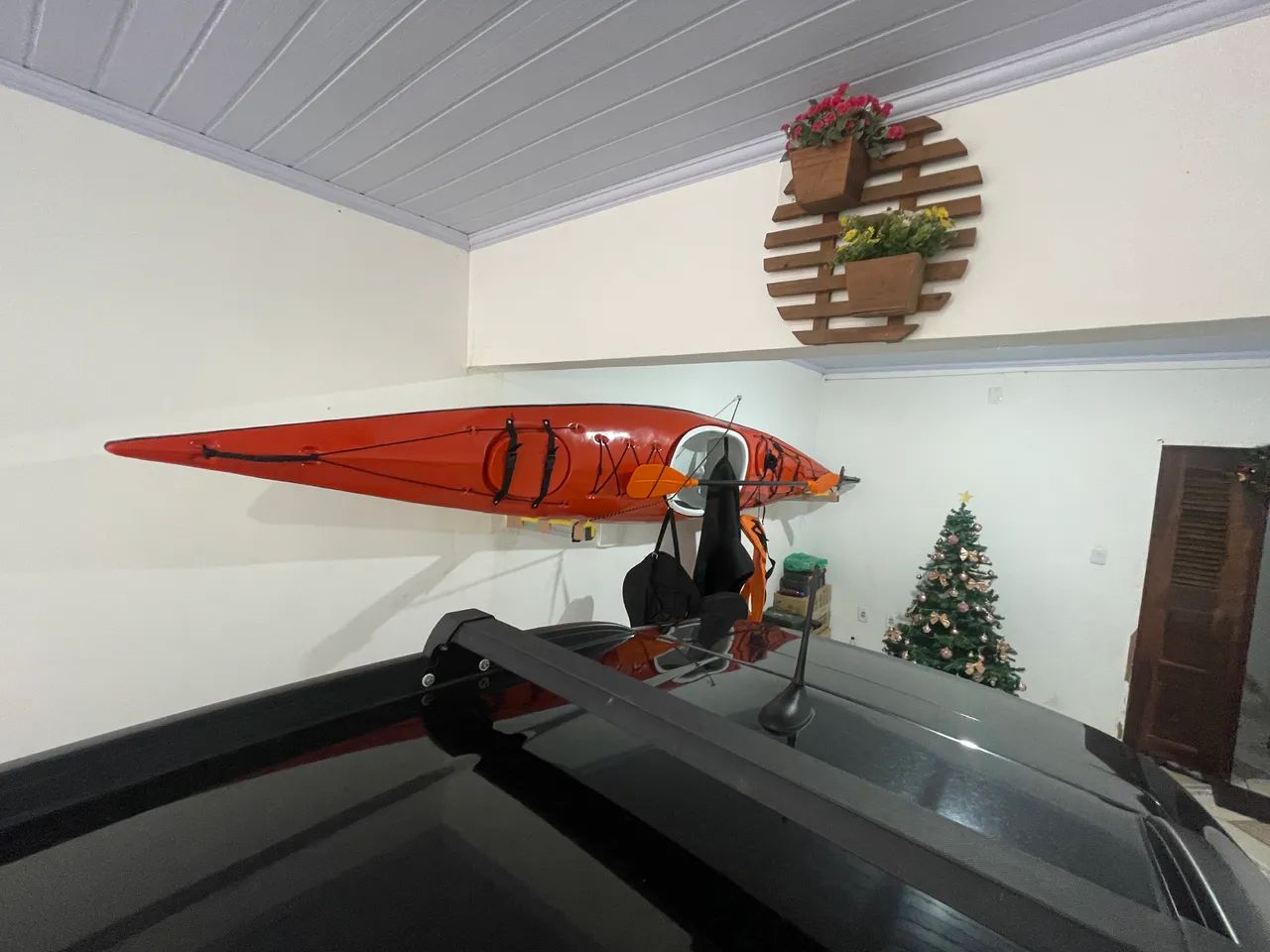 Caiaque (modelo garça) novíssimo ( uma vez na água) com construção impecável à venda.