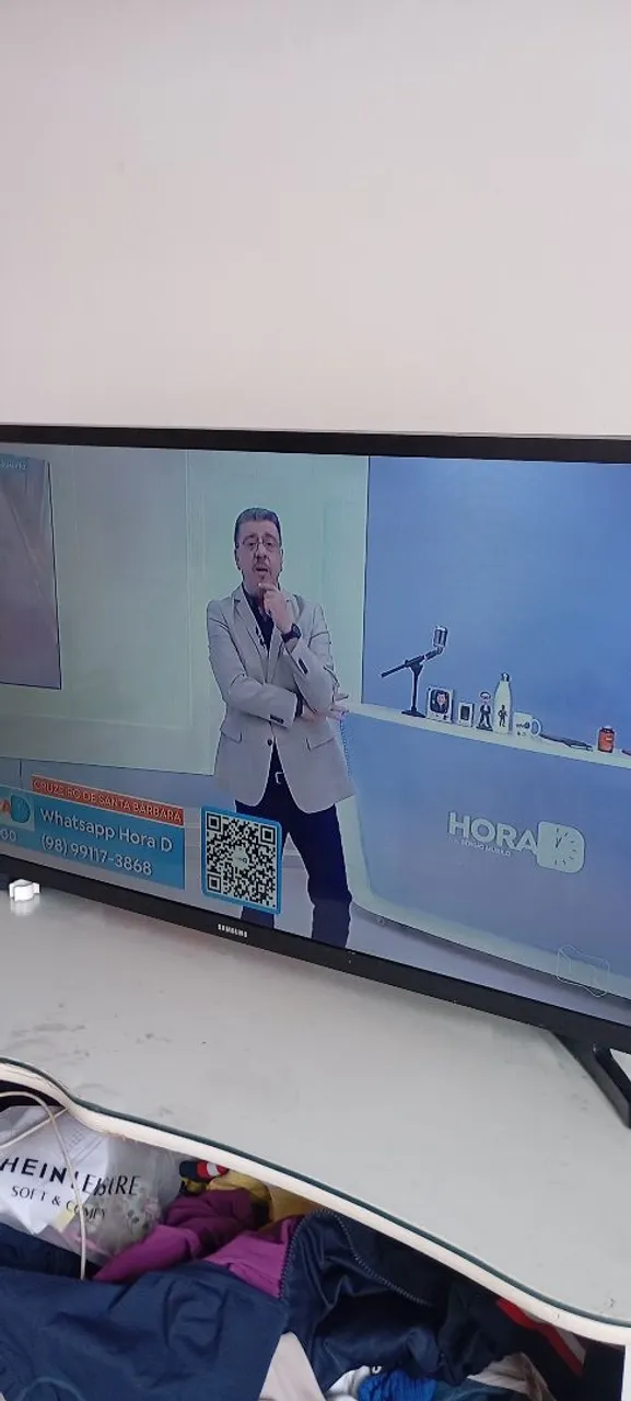 Televisão de 32 polegadas