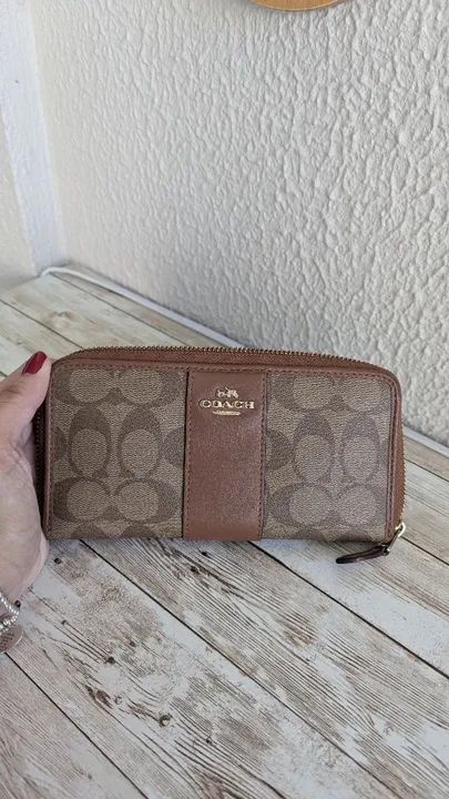 Carteira Couro da marca Coach