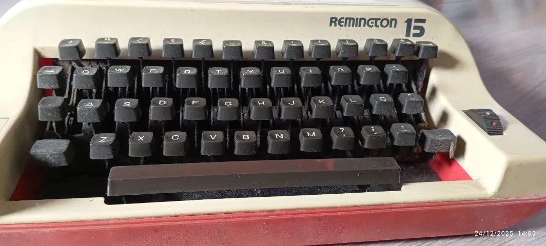 MÁQUINA ESCREVER REMINGTON 15415081513648148485