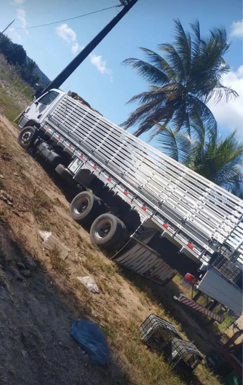 Accelo 1316 truck 2022