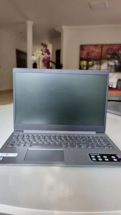 Notebook Lenovo IdeaPad S145 / Intel Core i3 8130U / 15,6" / 4GB RAM / SSD / Windows 11 - Foto 2