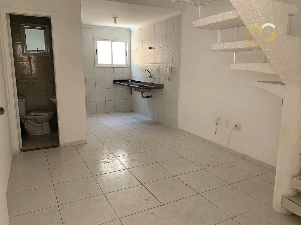 Sobrado à venda, 65 m² por R$ 400.000,00 - Canto do Forte - Praia Grande/SP