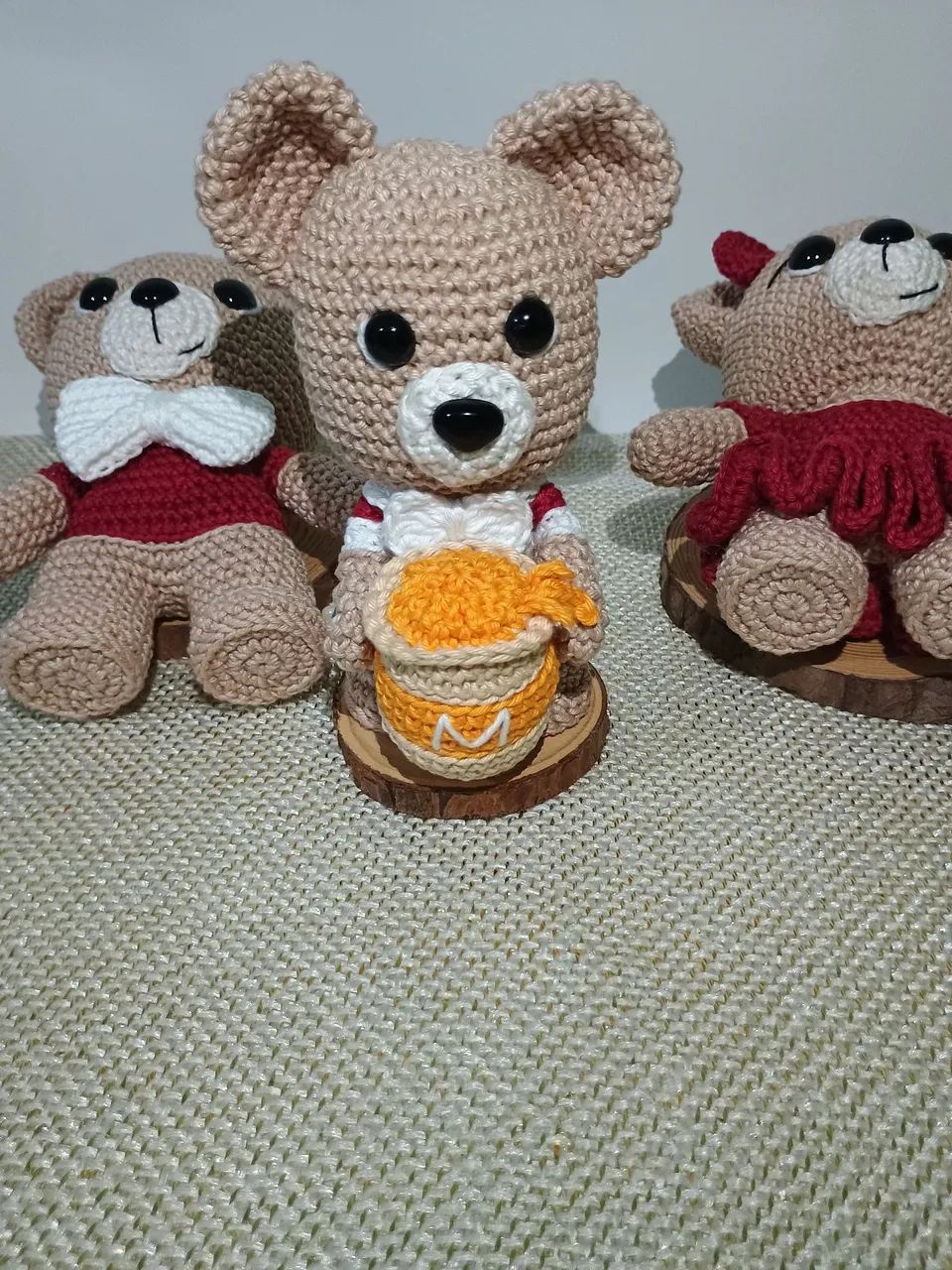 3 Lindos Ursos Amigurumi Feitos à Mão - Foto 2