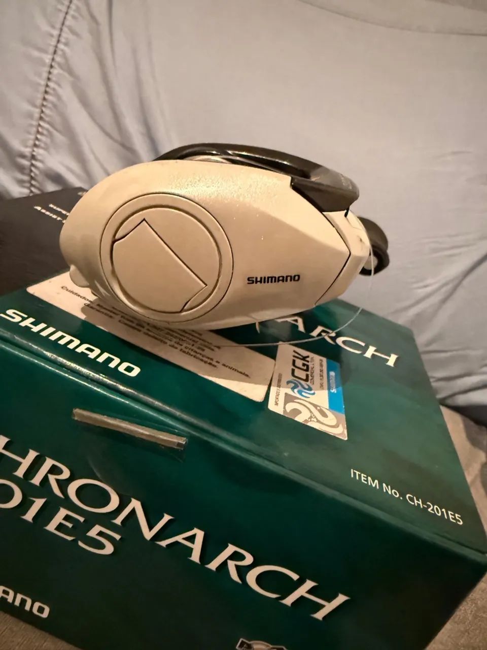 Carretilha shimano chronarch 201E5 - Foto 4