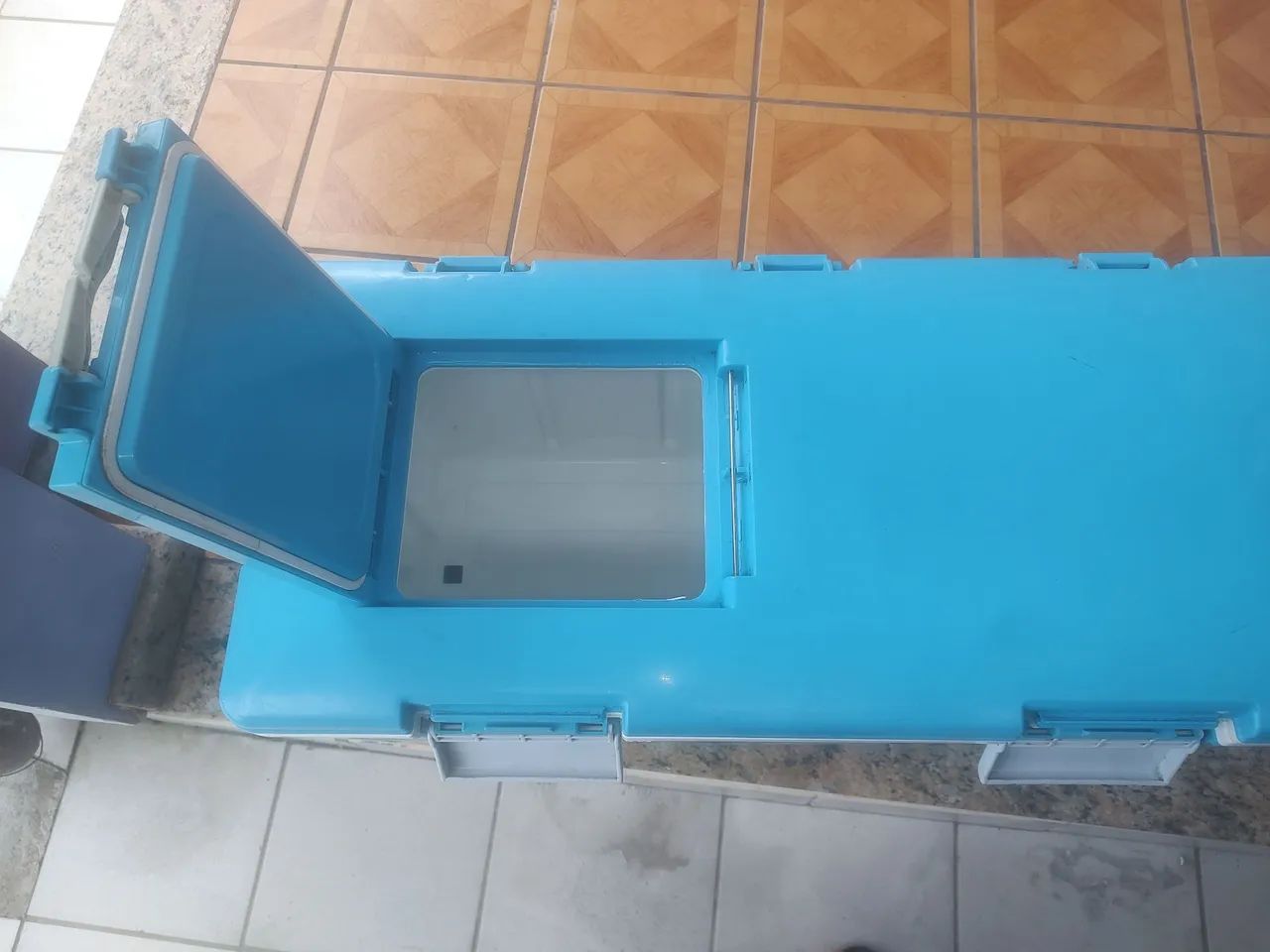 Cooler Térmico Azul Grande - Ideal para Camping e Lazer - Foto 6