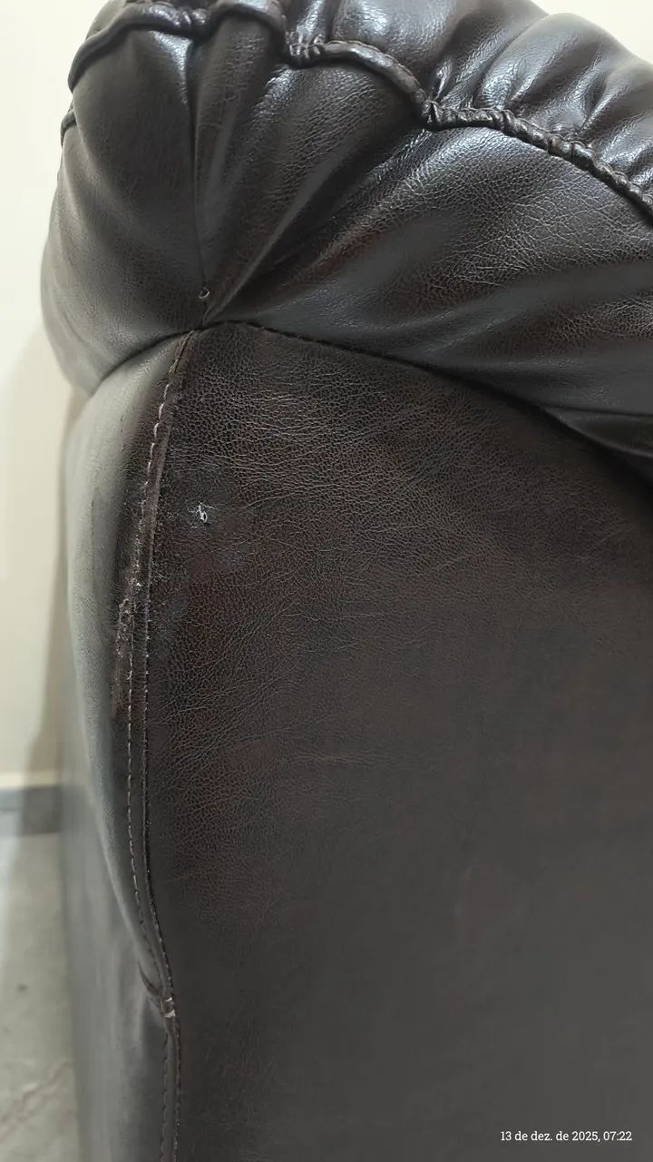 Sofá de 3 lugares e poltronas - Foto 5