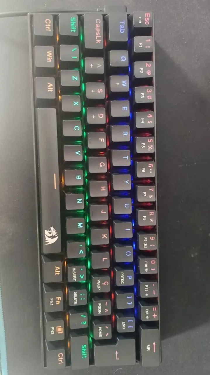 Teclado mecânico redragon lakshimi 60% switch red - Foto 4