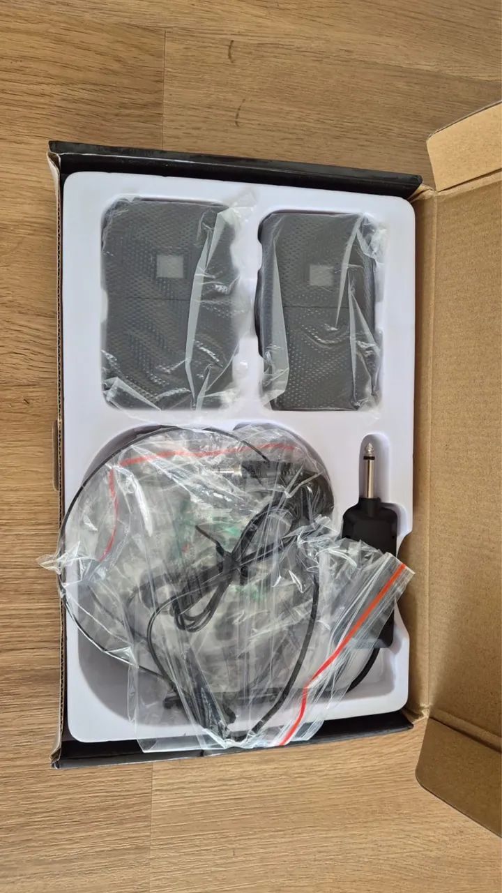 2 microfones fita de cabeça com wireless a bateria e pilha - Foto 2