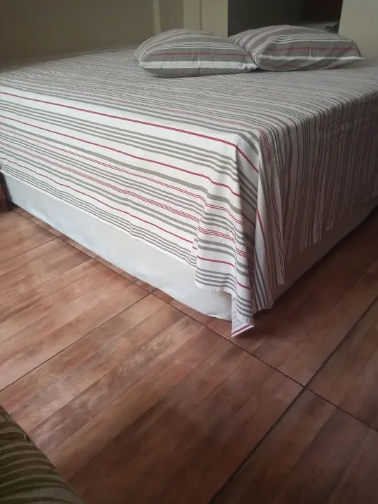 Lençol de casal e duas fronhas. - Foto 3