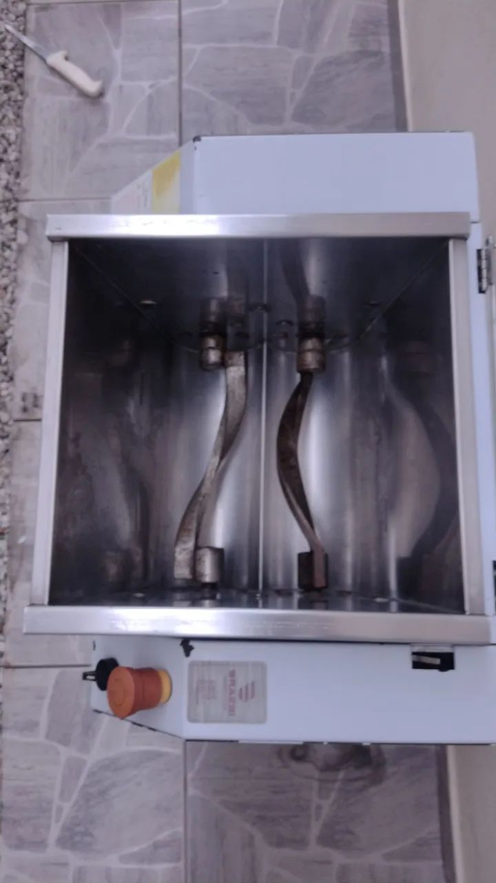 Amassadeira Industrial Braesi 15kg - Foto 3
