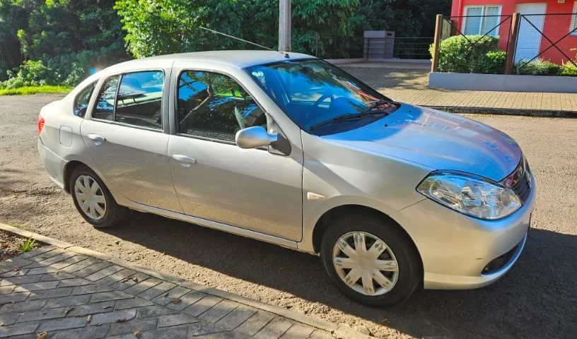 Renault Symbol 2010 Privilège Hi-Flex 1.6 16V - Foto 4