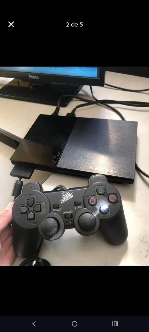 Playstation 2 com controle