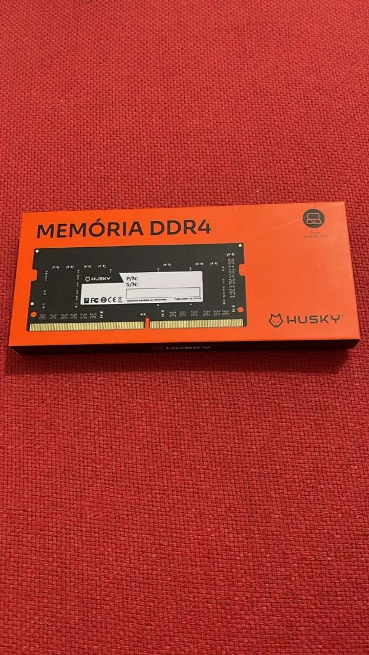 Memória  e suporte de apoio para notebook