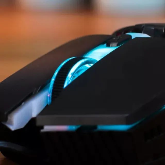 MOUSE GAMER LED RGB ULTRALEVE PARA JOGOS, TRABALHO, EDIÇÃO 1200 DPI - NOVO LACRADO  - Foto 2
