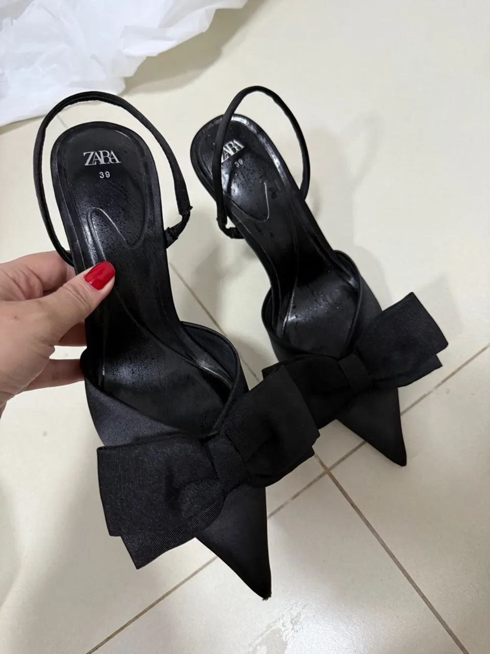 Sandália Zara com laço preta - Tamanho 39