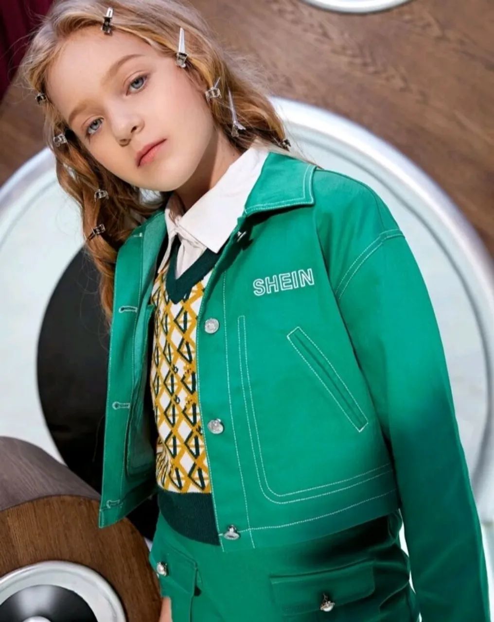 Casaco novo Shein P jeans bordado  - Foto 2