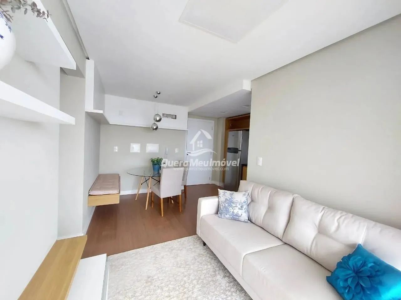 Apartamento mobiliado de 1 dormitório