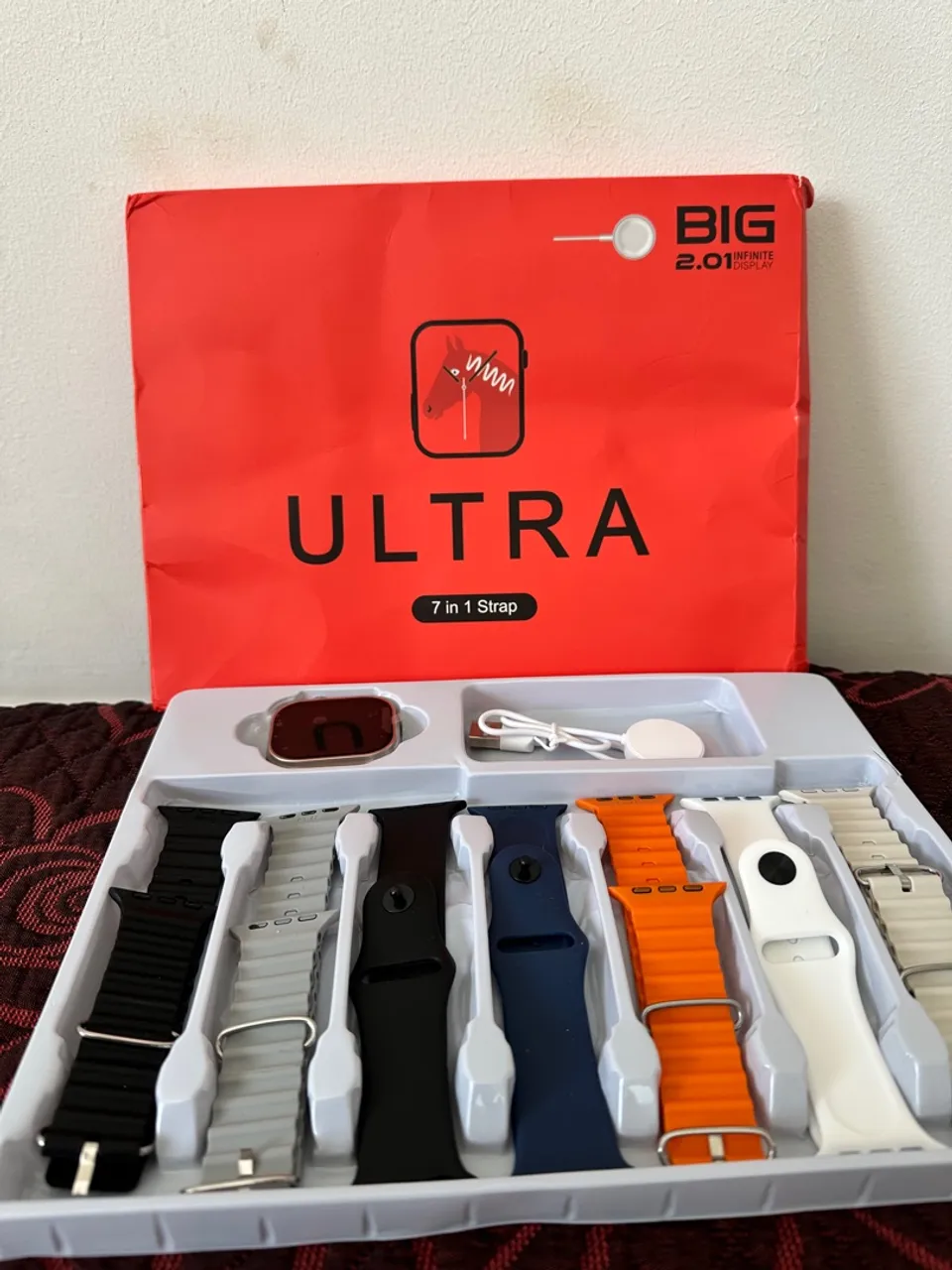 Smartwatch Ultra 7 em 1 com Tela Infinita e Pulseiras
