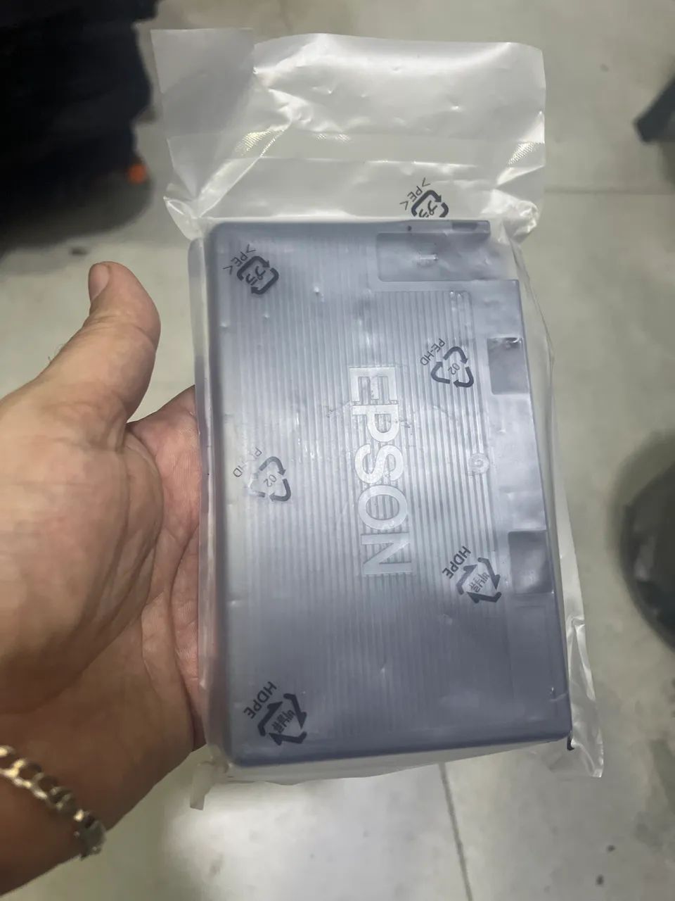 Cartucho Epson T5846 lacrado - Foto 2