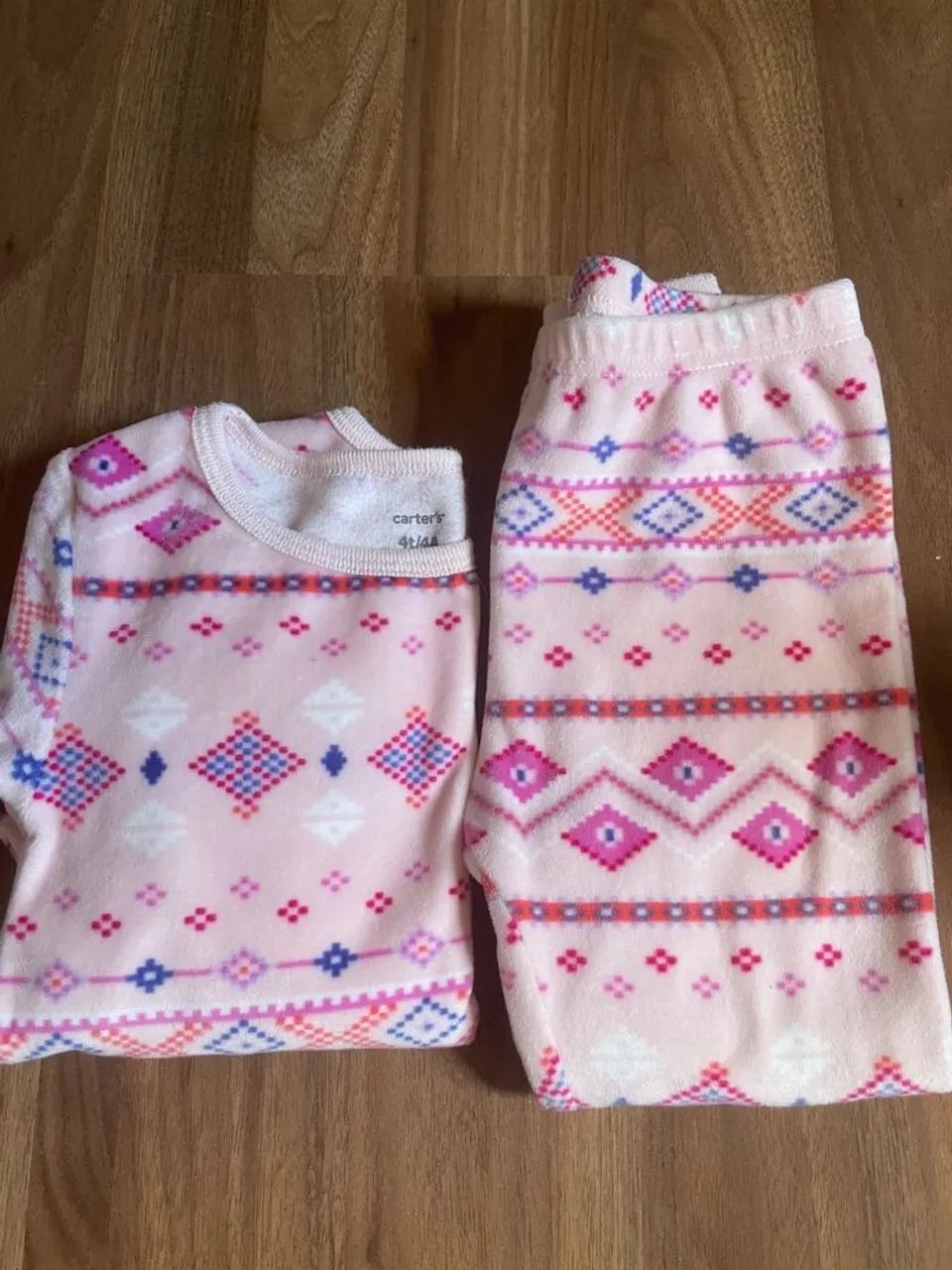 Pijama Carters fleece étnico