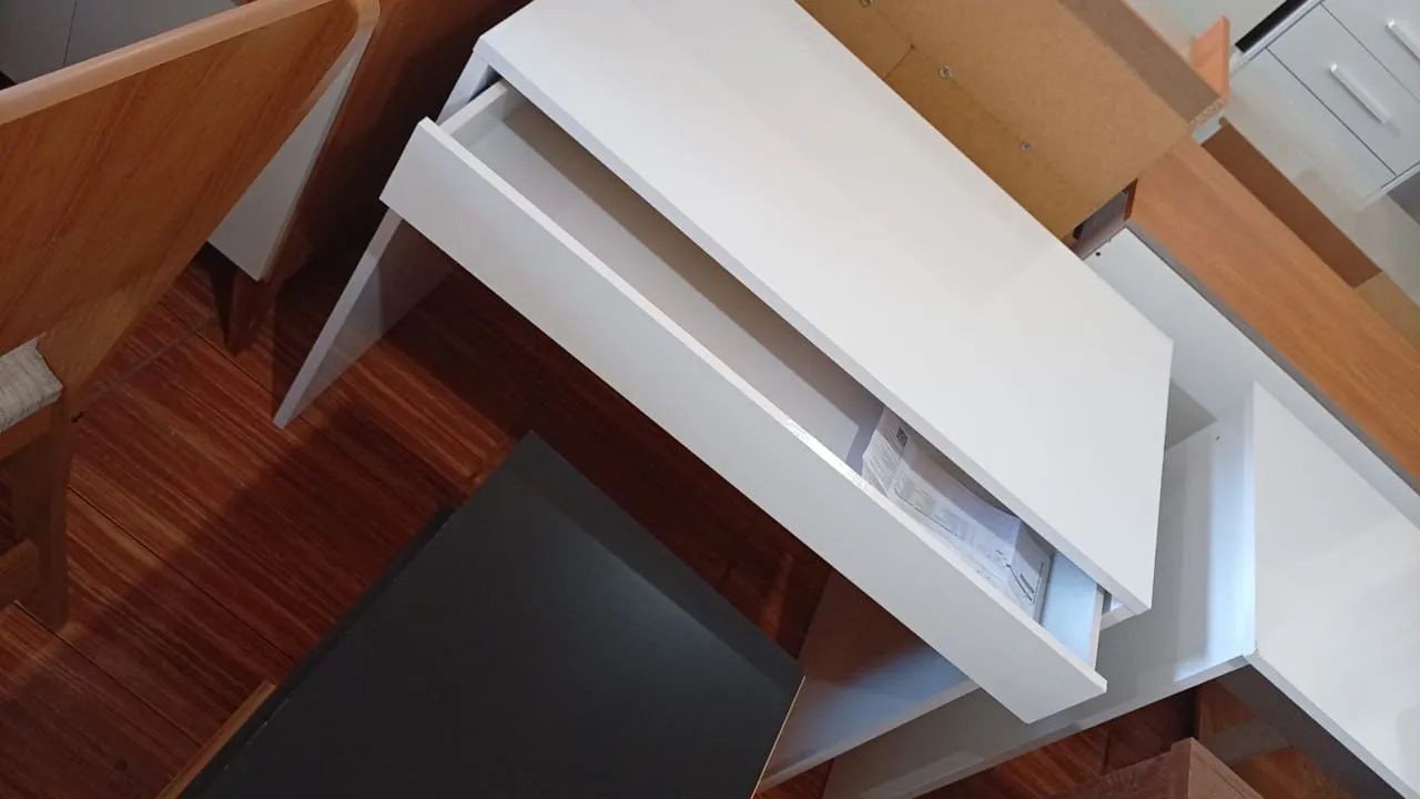 Escrivaninha  - Foto 2