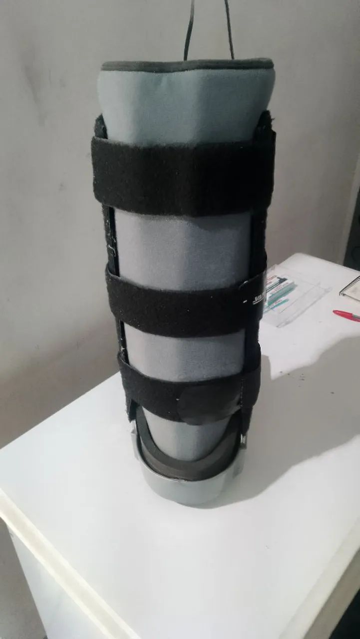 Bota ortopédica para recuperação robofoot - Foto 3