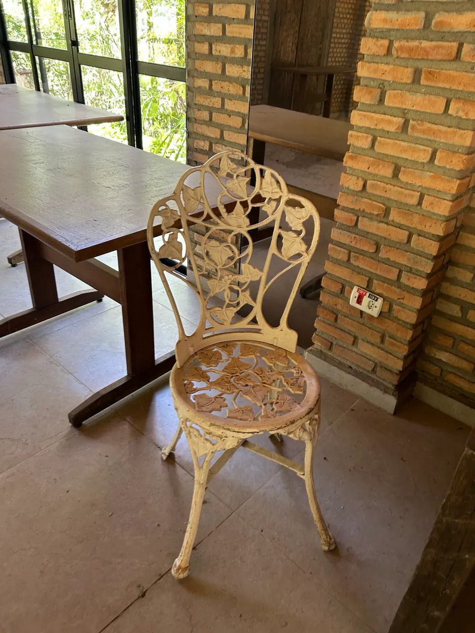 2 cadeiras de alumínio fundido - Foto 2