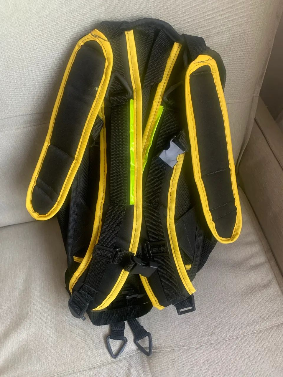 MOCHILA PET64298780845441122