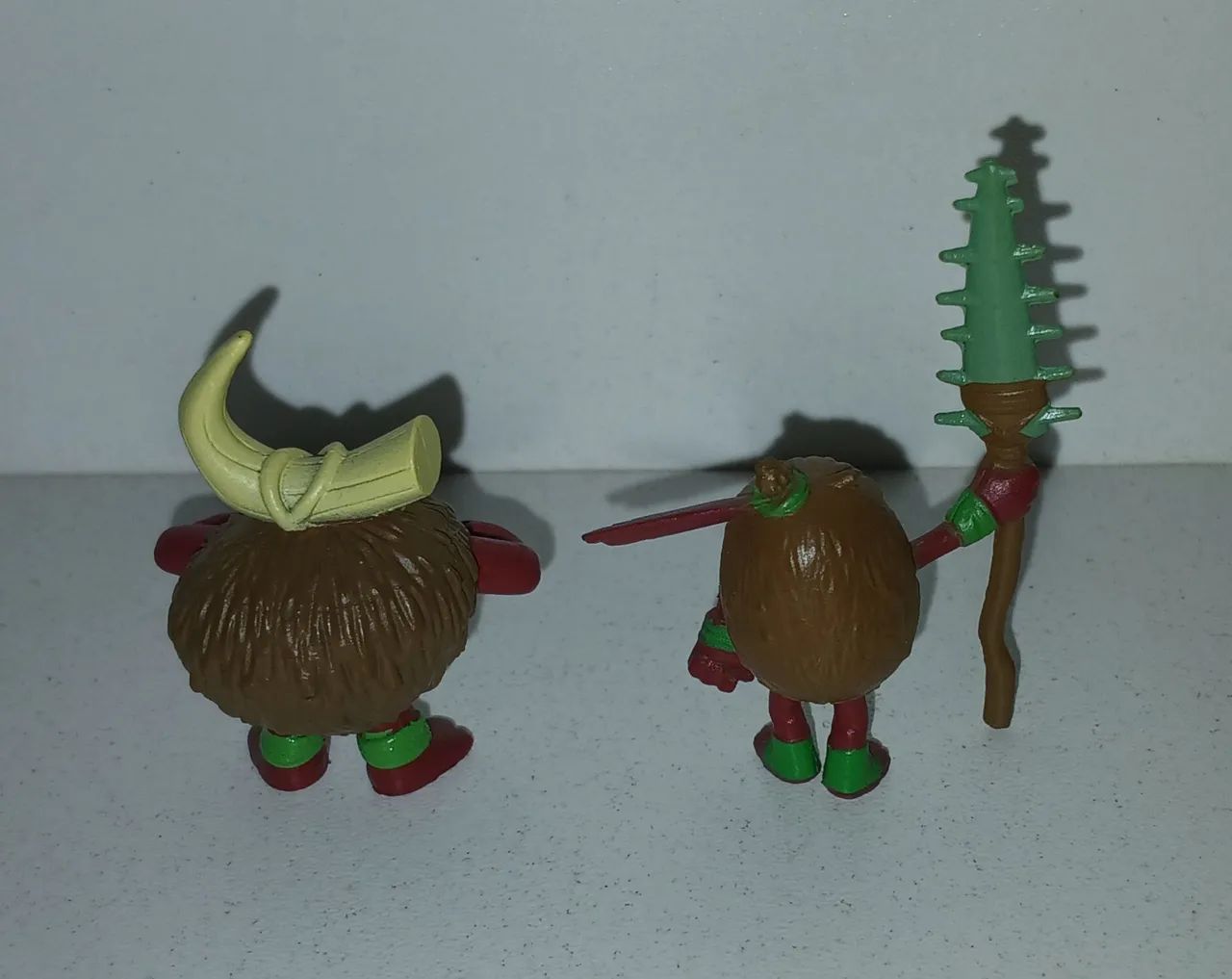 LOTE 2 MINIATURAS DISNEY MOANA KAKAMORA COCOS COQUINHOS ORIGINAIS - Foto 2