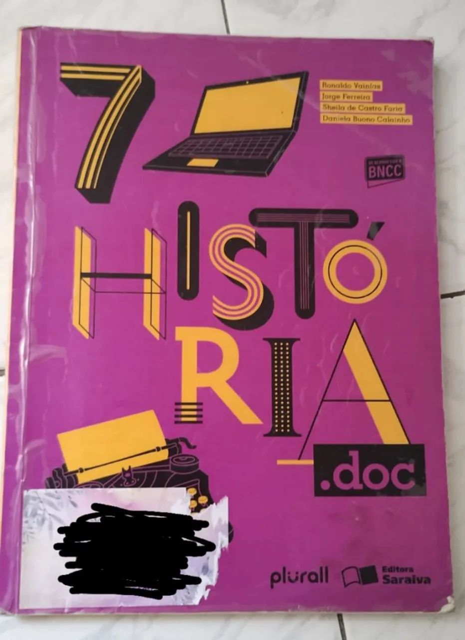 Livros do 7°ano em perfeito estado - Livros e revistas - Parangaba