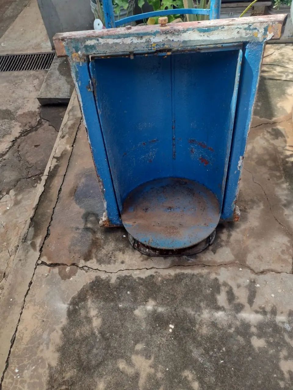 Suporte com grade pra depósito de gás  - Foto 2