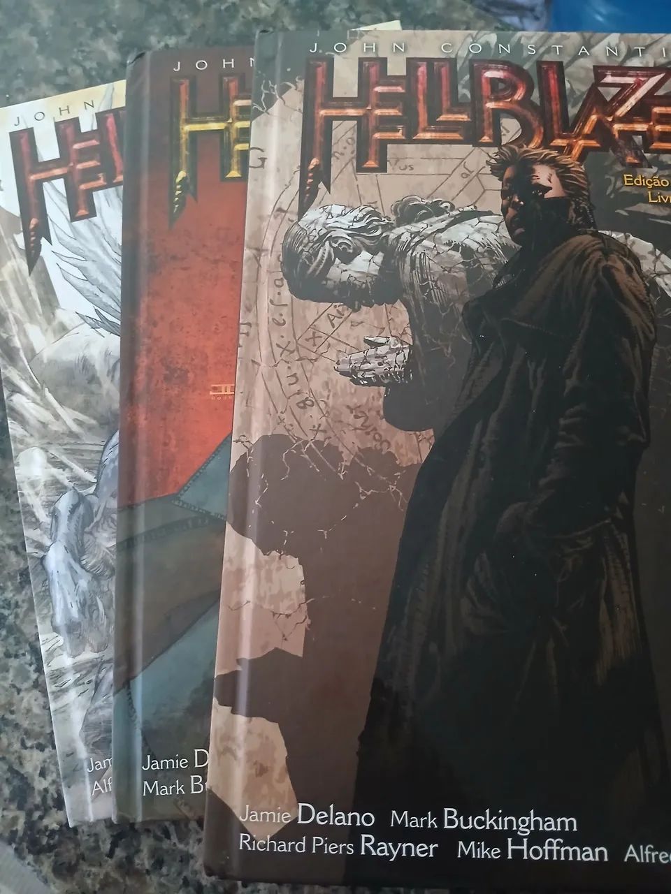 HELLBLAZER EDIÇÃO DE LUXO - Foto 2