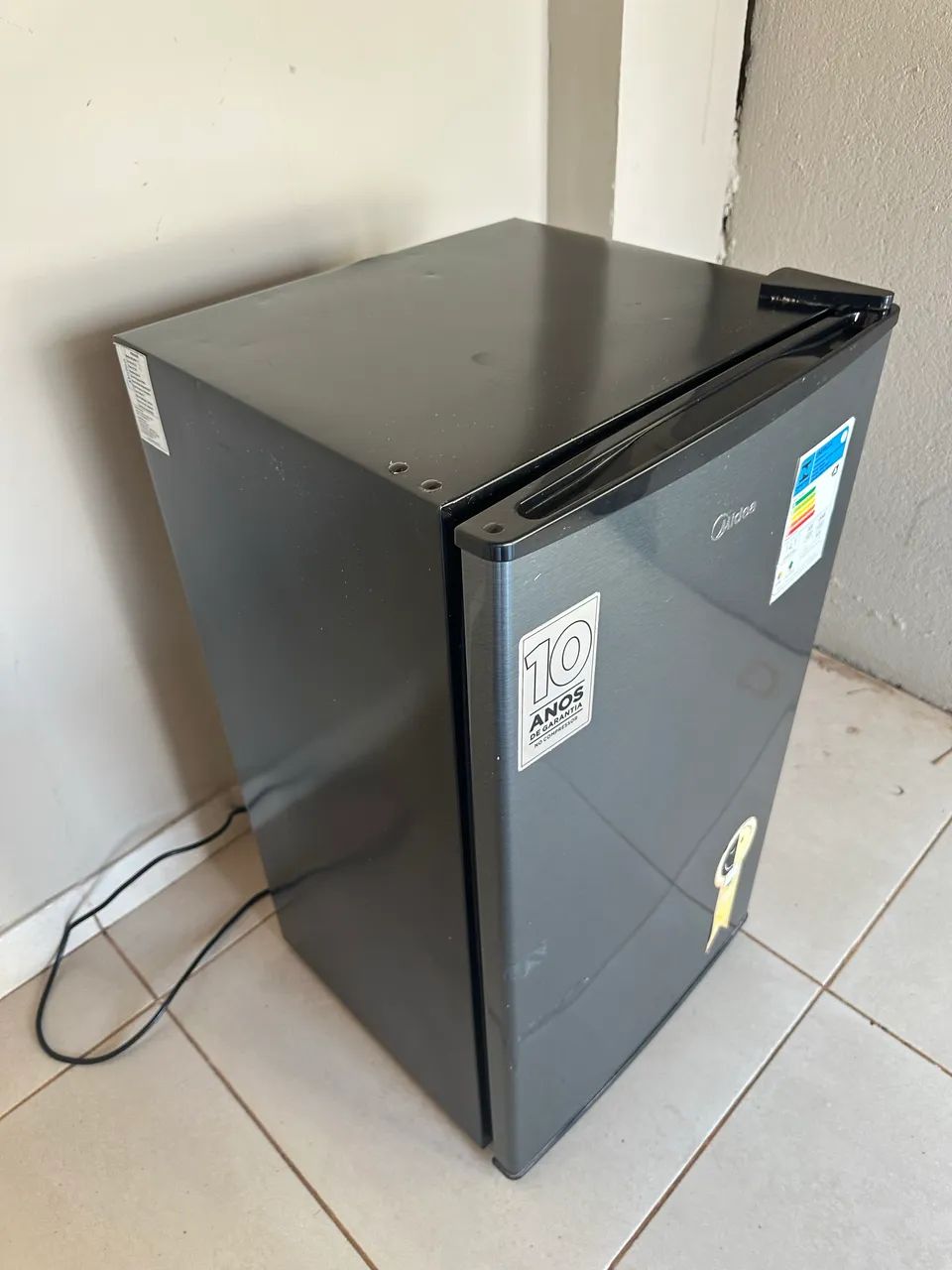 Frigobar inverter Mideia 93L - Foto 2