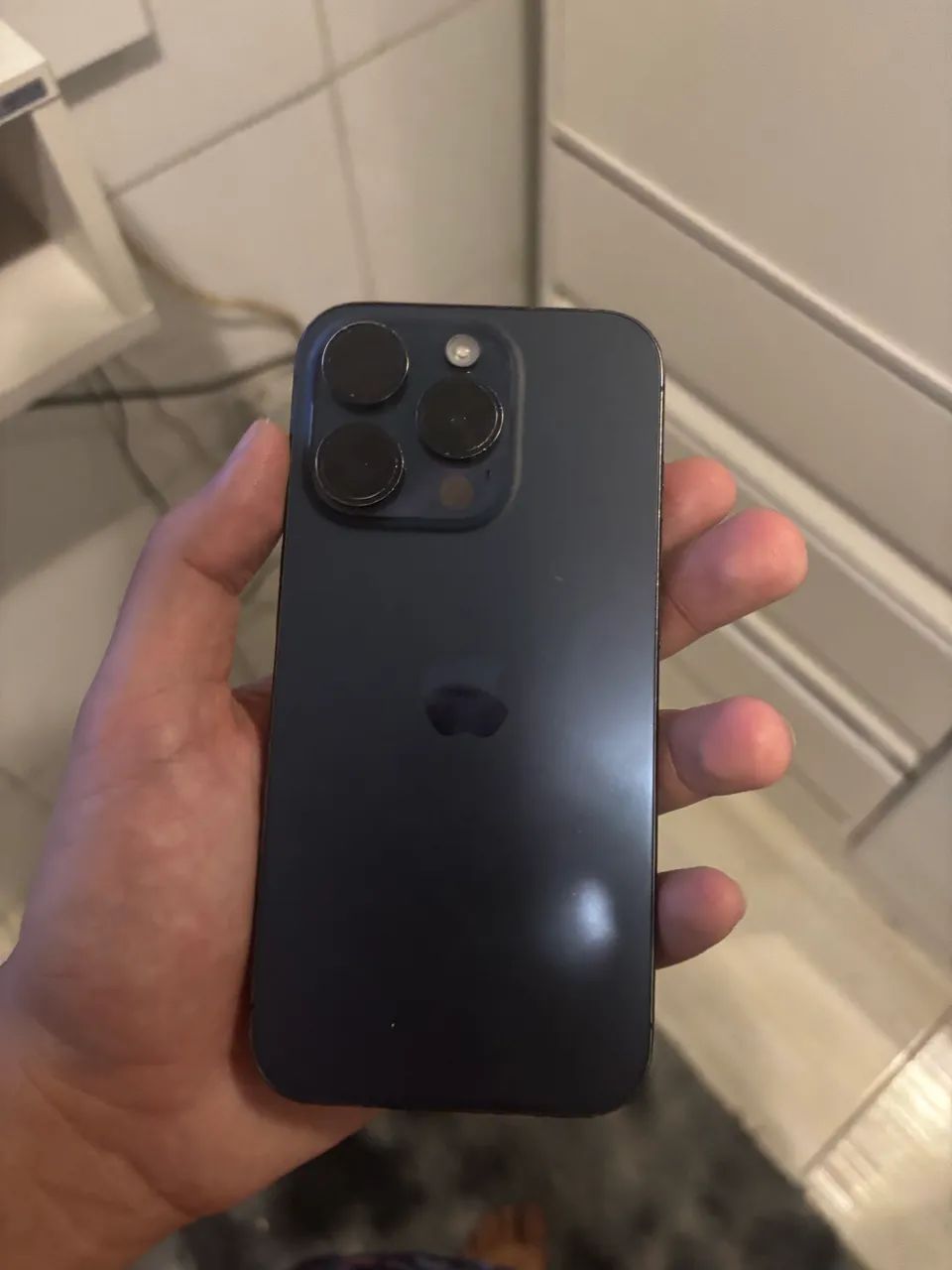 iPhone 15 pro - Foto 2