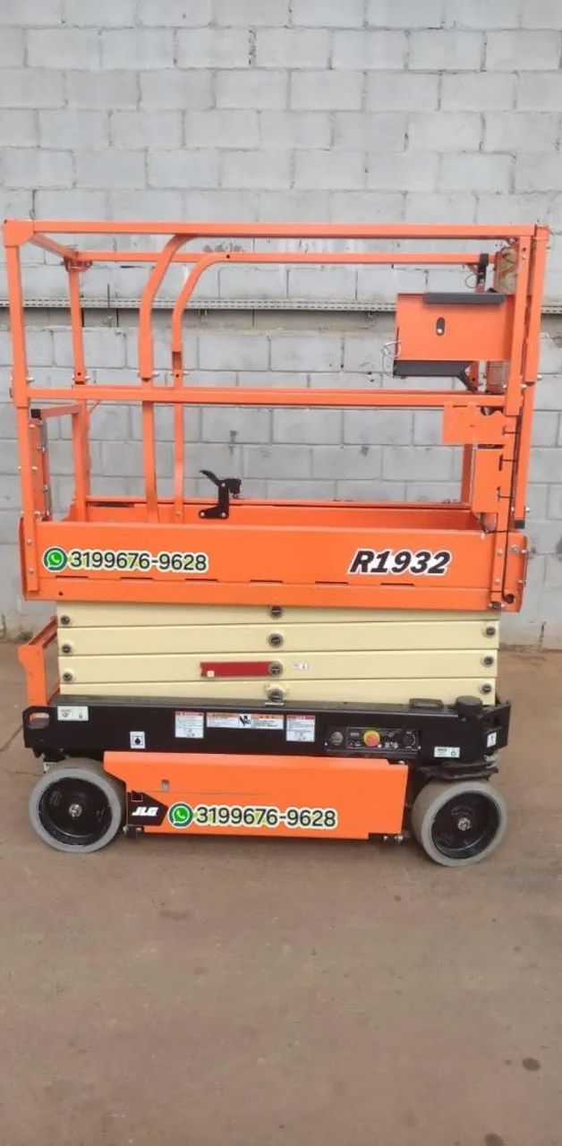 Plataforma aérea tesoura 8 metros JLG R1932 