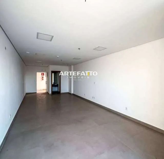 Sala comercial à venda em Araxá, Vila Silvéria, 42,29m² - Foto 2