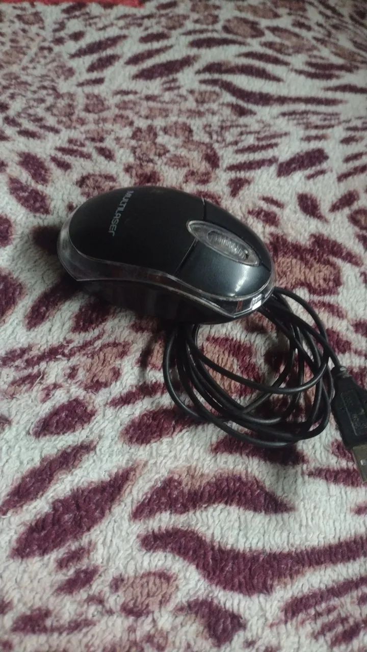 Tô vendendo meu notebook vem com teclado e mause e troco pelo um iPhone 12  - Foto 5