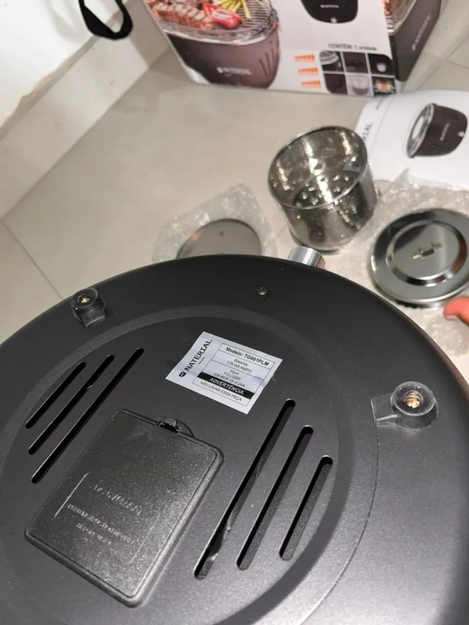 Churrasqueira Portátil a Carvão 23x35cm Table Grill Cinza Escuro Naterial - NOVO - Foto 6