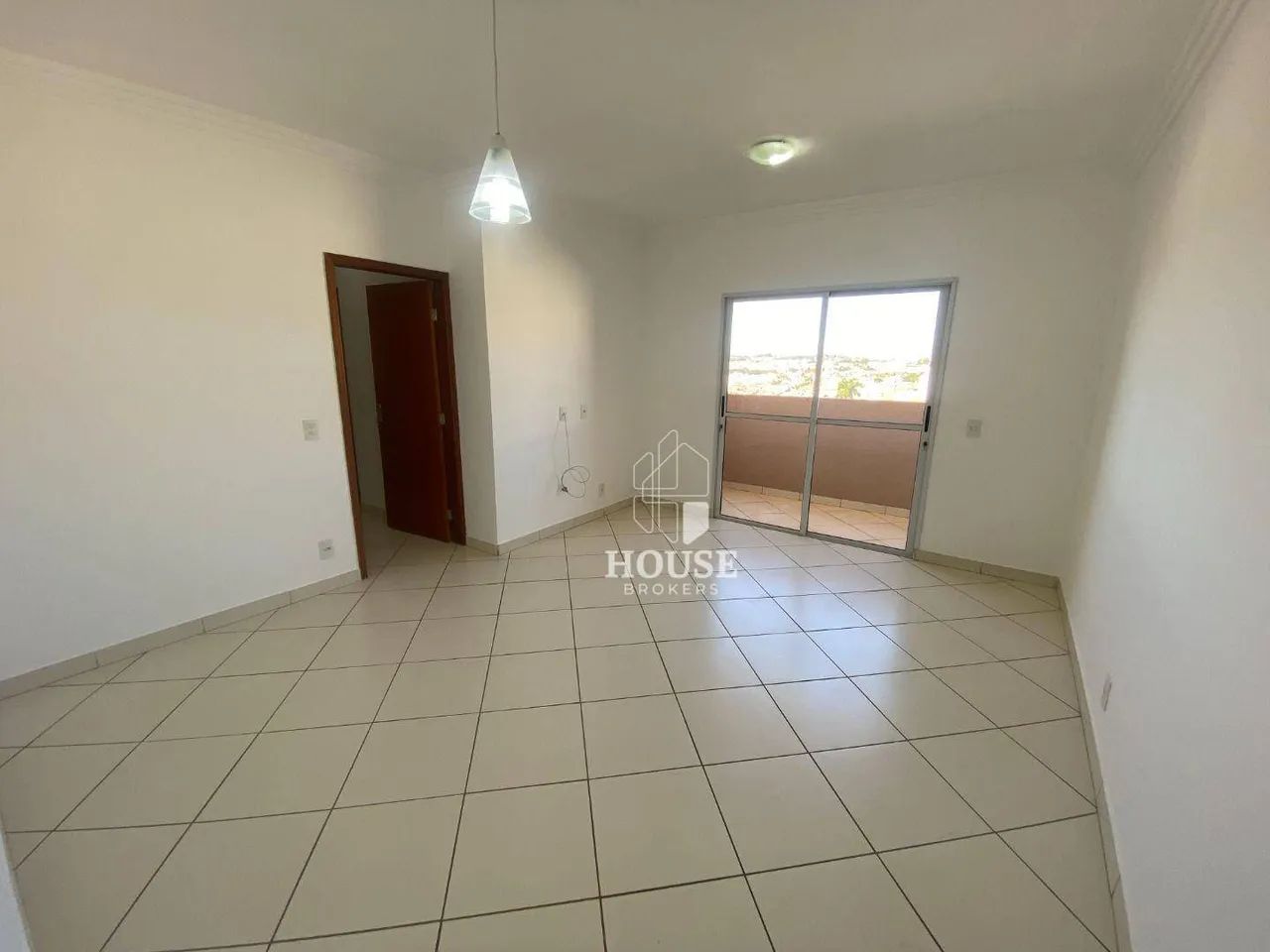 Apartamento com 3 dormitórios para alugar, 74 m² por R$ 2.190,00/mês - Edificio Serra Dour