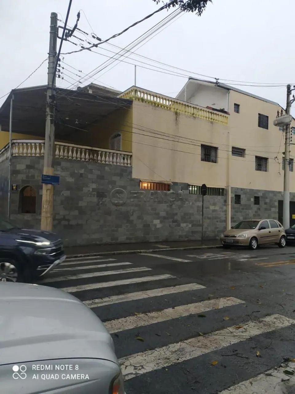 Prédio comercial e residencial, bem localizado, próximo a hospital e supermercado. - Foto 2