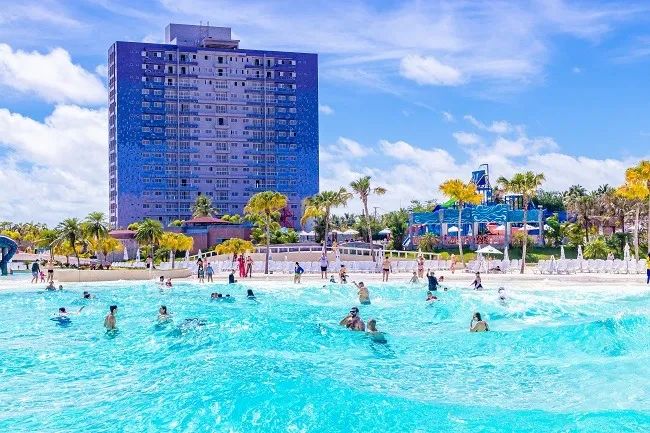 Cota Aqualand Resort