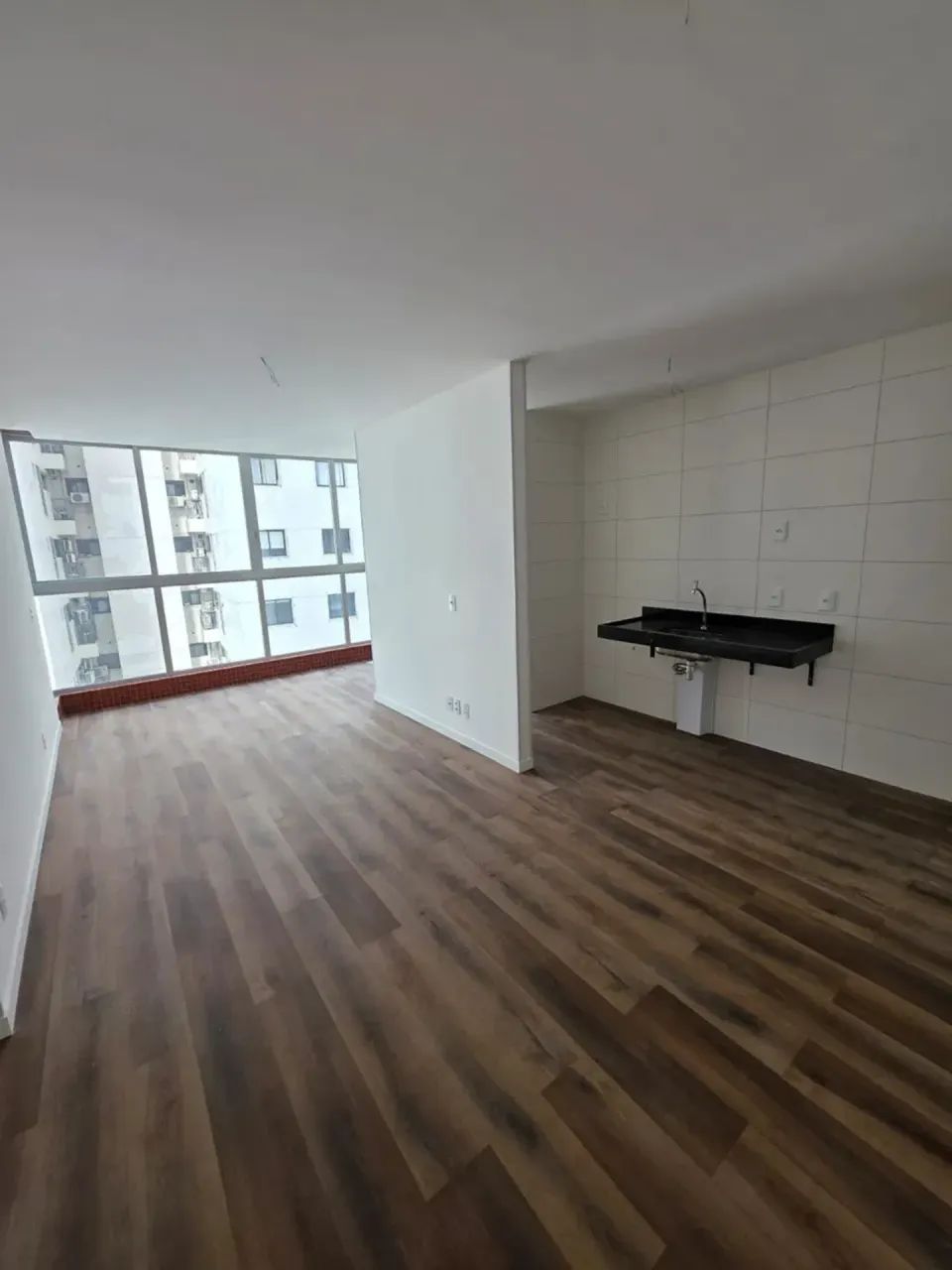 Venda Torre Evidence 64m2  com 2/4 sendo 1/suite - Foto 2