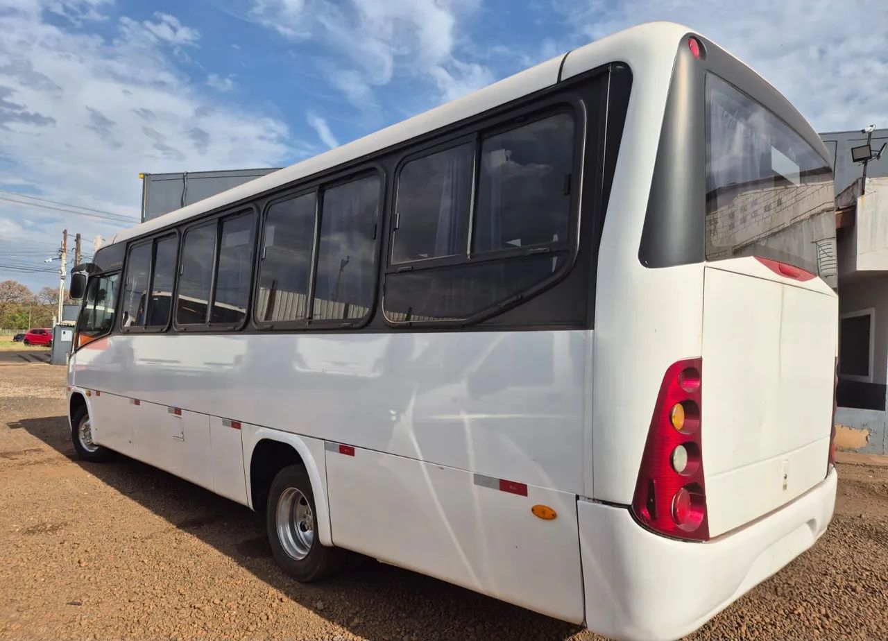 Microônibus M. BENZ - 28 lugares - Foto 4